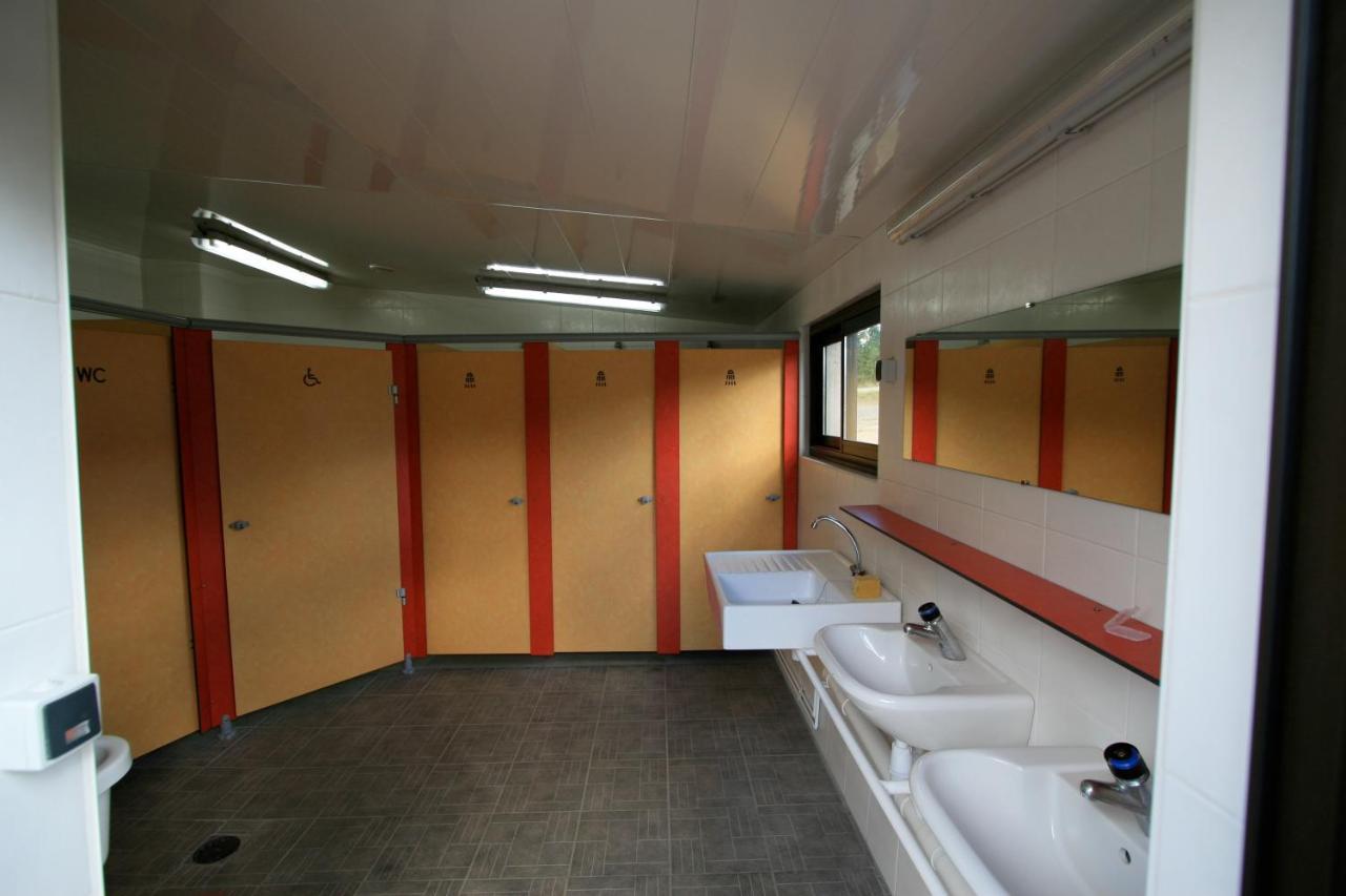 Logis De L'Aubonniere Hotel Chaille-sous-les-Ormeaux Bagian luar foto