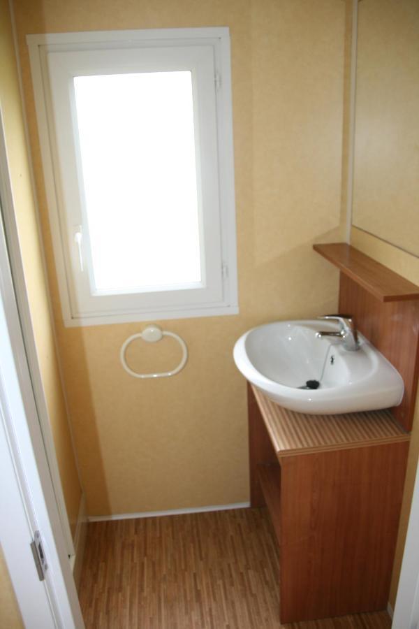 Logis De L'Aubonniere Hotel Chaille-sous-les-Ormeaux Bagian luar foto